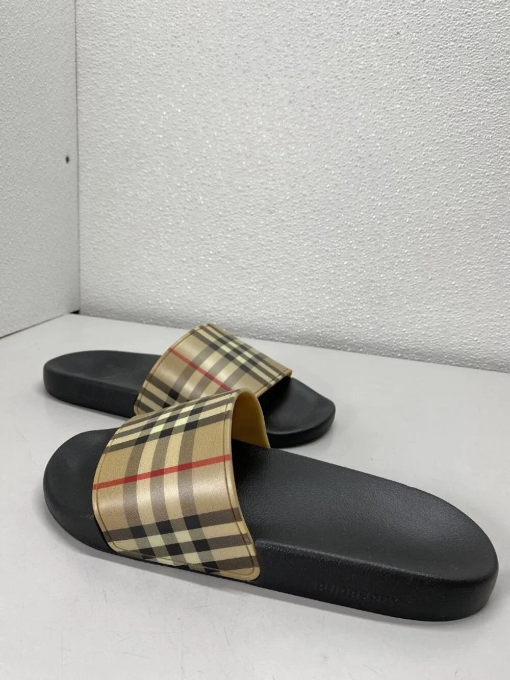 Burberry Mens Furley Check Slide Sandals Size 8/EU 41 Arcive Beige